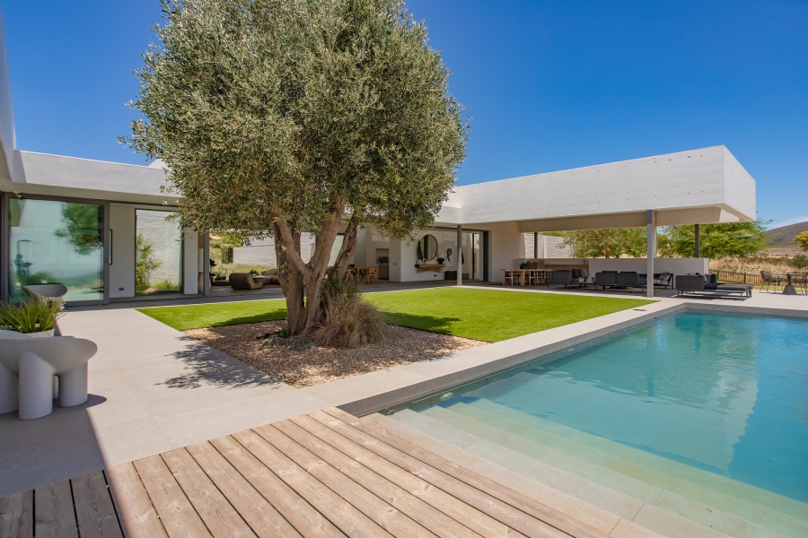3 Bedroom Property for Sale in Devonvallei Western Cape